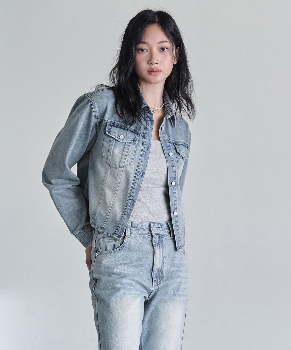 데케트 우먼(DECET WOMEN) Cropped Denim Shirts DCWSH001LBlueA