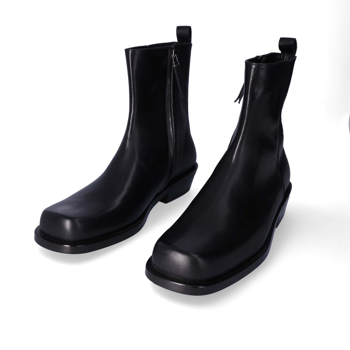 누스미크(NUOSMIQ) RAMA Chelsea Boots Black