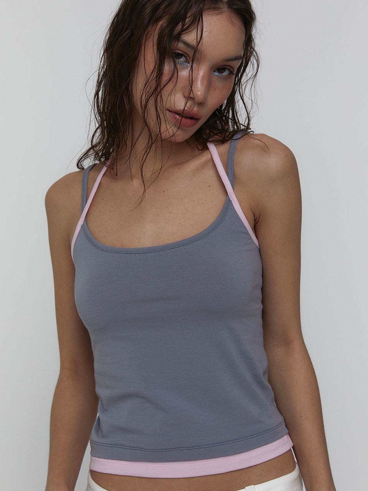 비수스(VISUS) Layered Halter Top_Grey