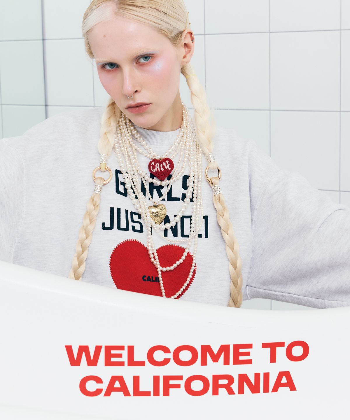 에즈이프 캘리(ASIF CALIE) GURLS JUST SWEATSHIRT WHITEMELANGE