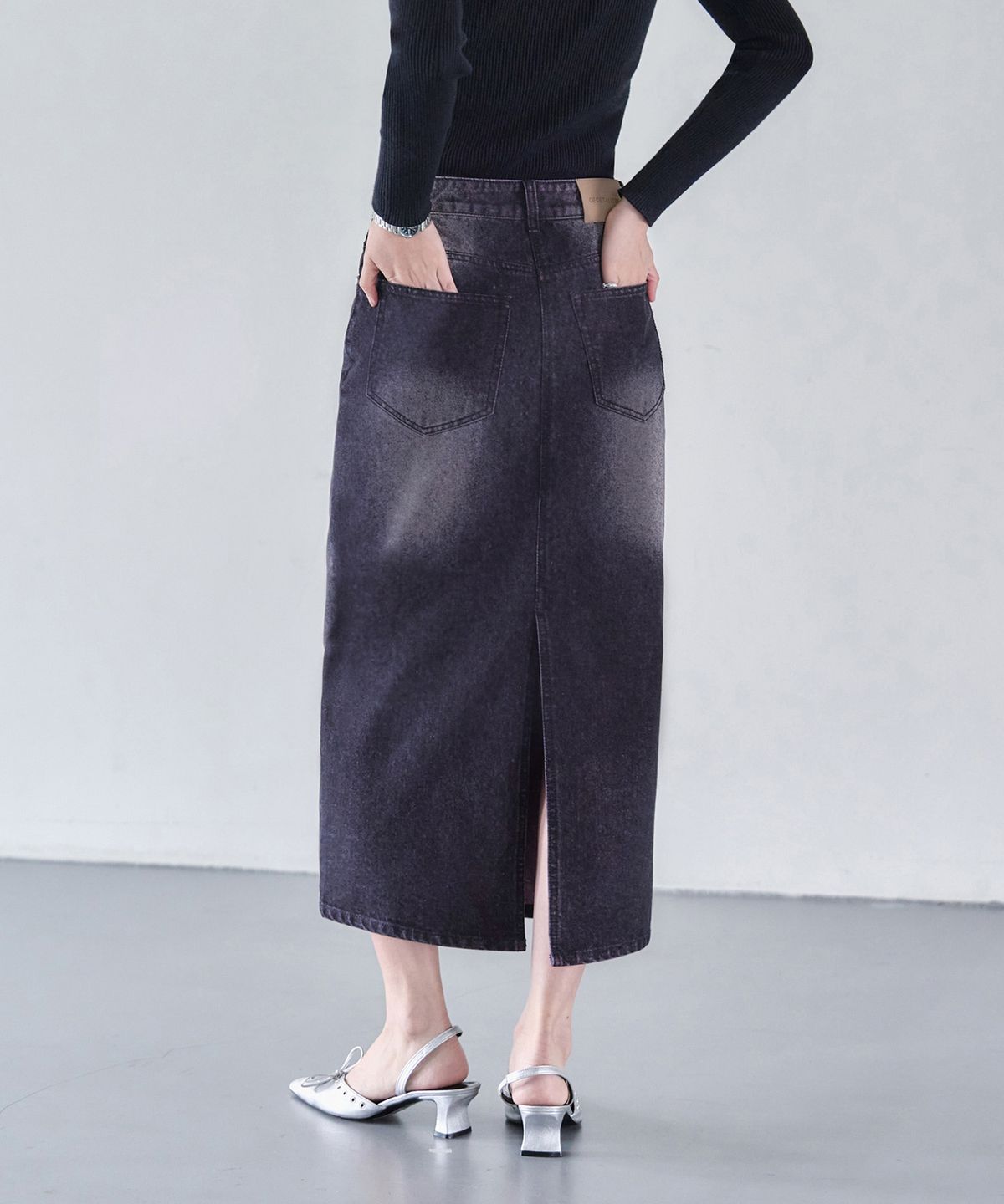 데케트 우먼(DECET WOMEN) Signature Long Skirt DCSK003BlackPink