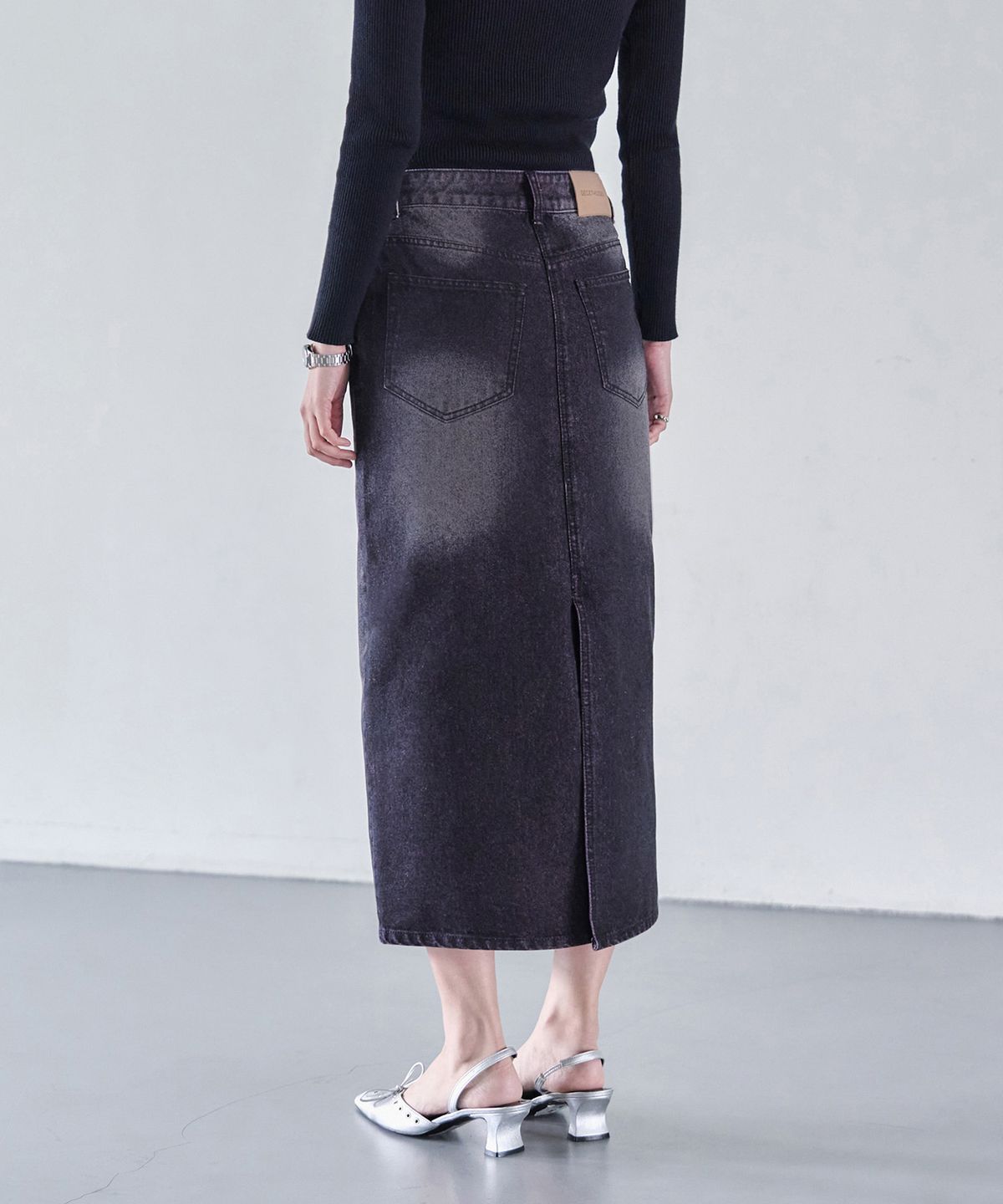 데케트 우먼(DECET WOMEN) Signature Long Skirt DCSK003BlackPink