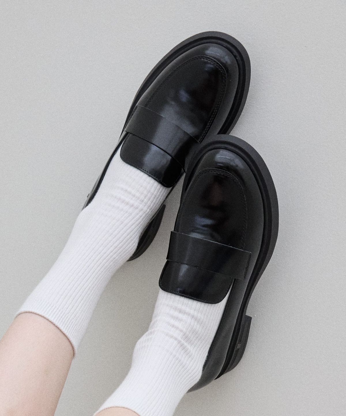 스퍼(SPUR) Jillian Minimal 클래식 로퍼 3.5cm -VS9001 (2color)