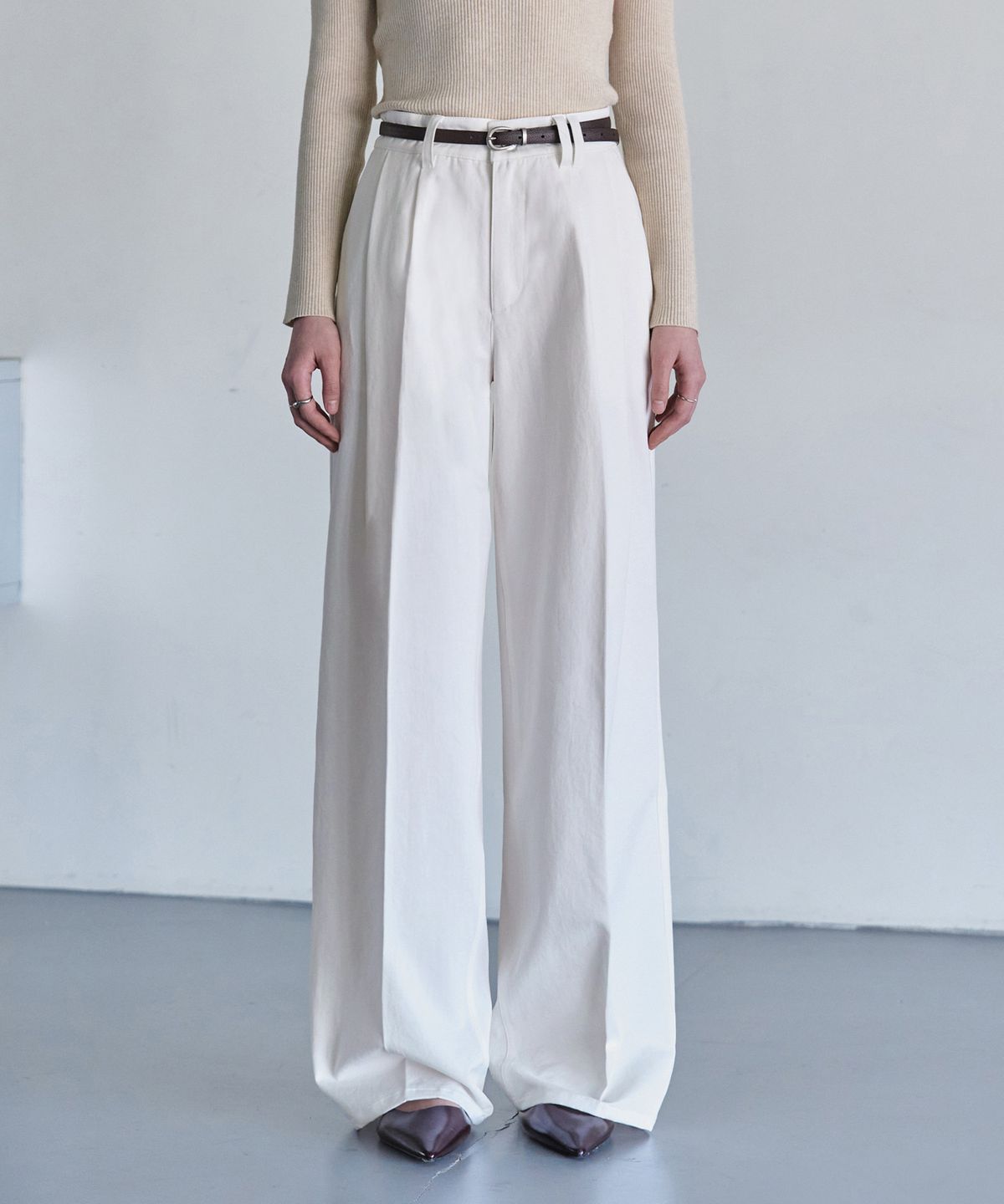 데케트 우먼(DECET WOMEN) 2Pleats Wide Pants DCWPT012Ivory