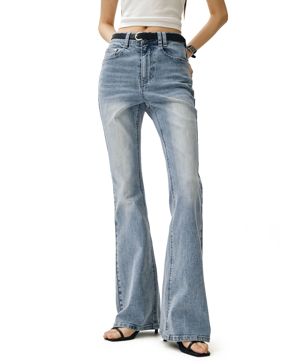 데케트 우먼(DECET WOMEN) Signature Slim Flared Jeans DCWPT005LBlueB