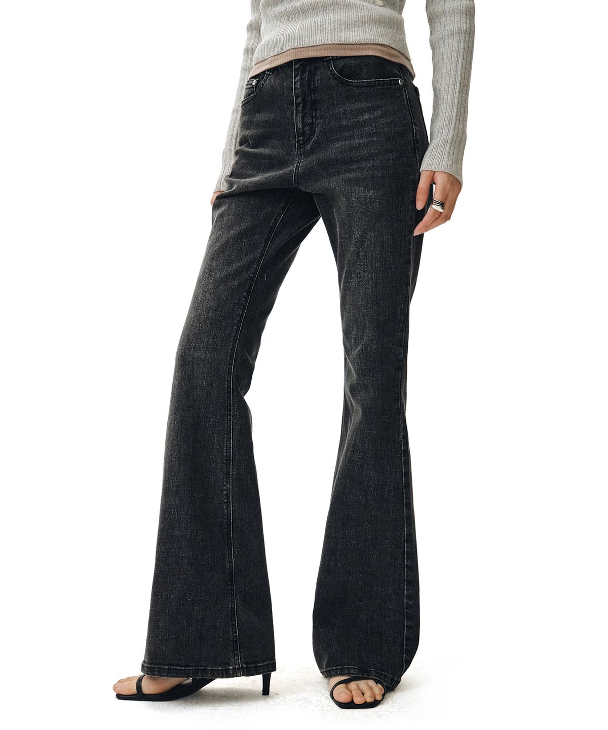 데케트 우먼(DECET WOMEN) Signature Slim Flared Jeans DCWPT005BlackB