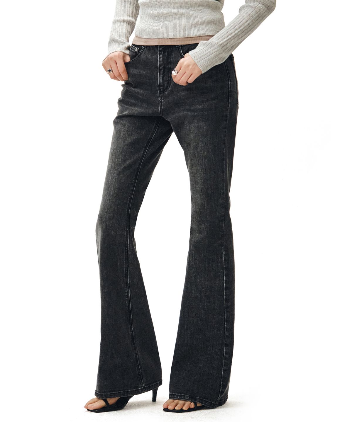 데케트 우먼(DECET WOMEN) Signature Slim Flared Jeans DCWPT005BlackB