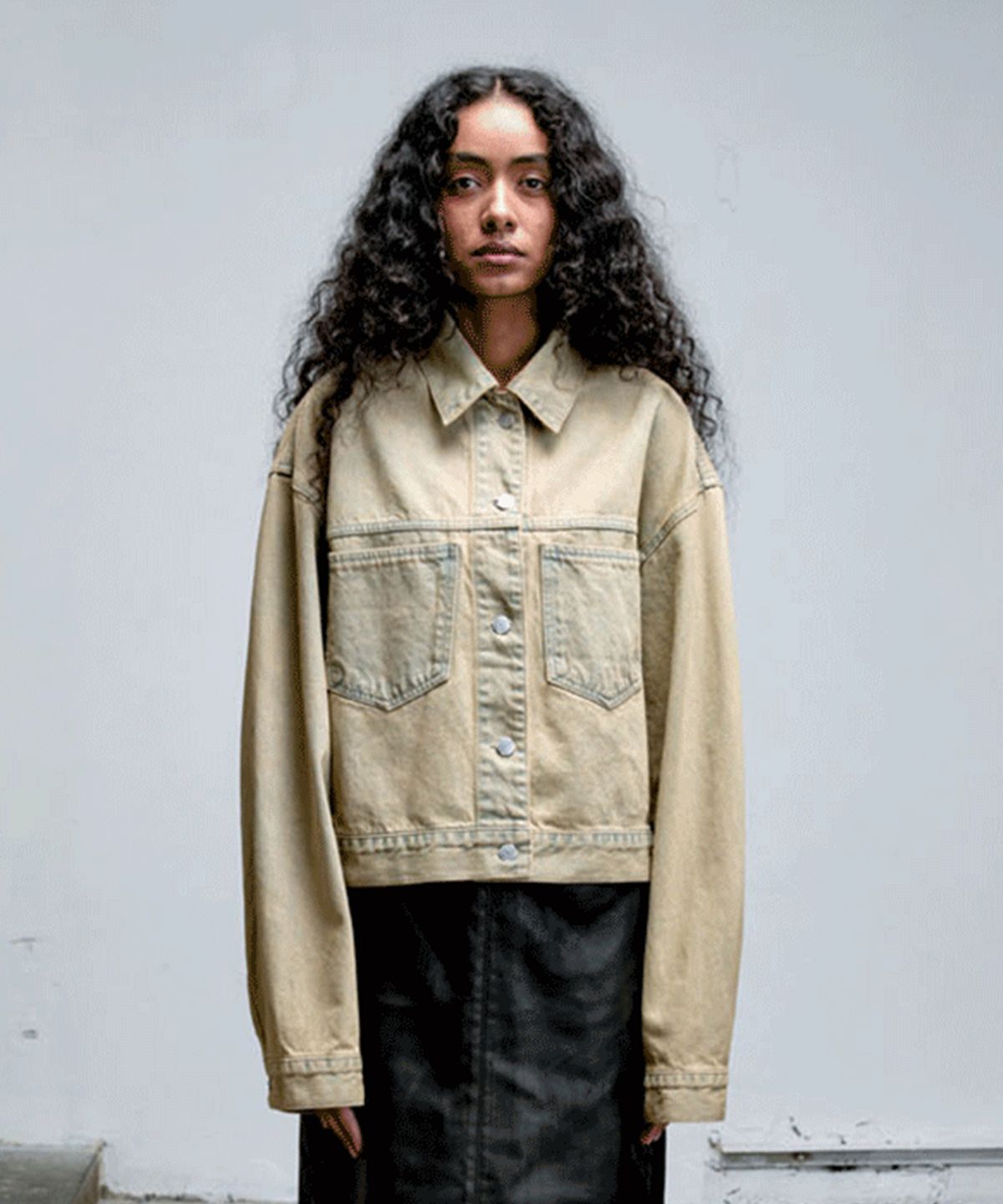 에르에르(ERER) Washed Denim Crop Jacket Beige