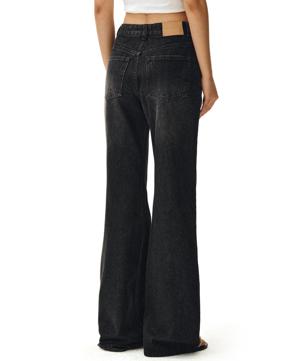 데케트 우먼(DECET WOMEN) Signature Semi Flared Jeans DCWPT002BlackB