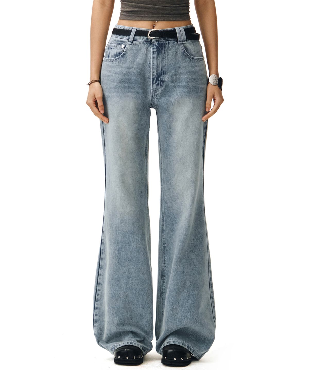 데케트 우먼(DECET WOMEN) Signature Semi Flared Jeans DCWPT002LBlueB