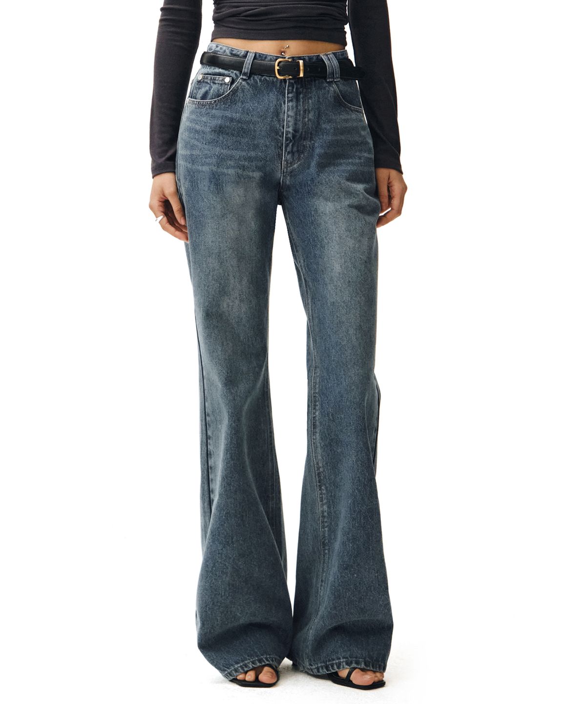 데케트 우먼(DECET WOMEN) Signature Semi Flared Jeans DCWPT002BlueB