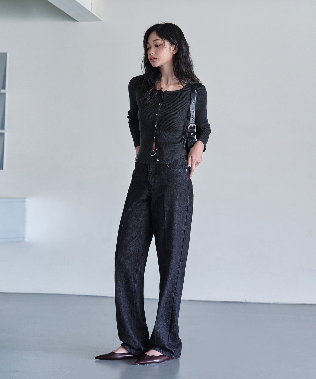 데케트 우먼(DECET WOMEN) Signature Straight Jeans DCWPT001Black
