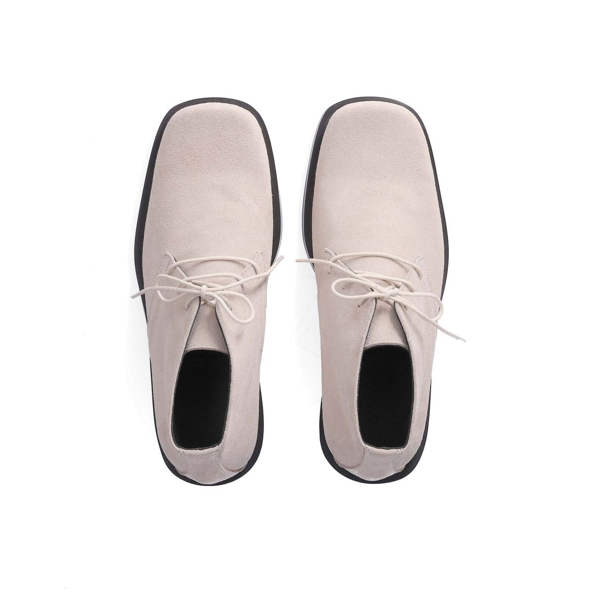 누스미크(NUOSMIQ) BASA Chukka Boots Ivory Italy Sprit