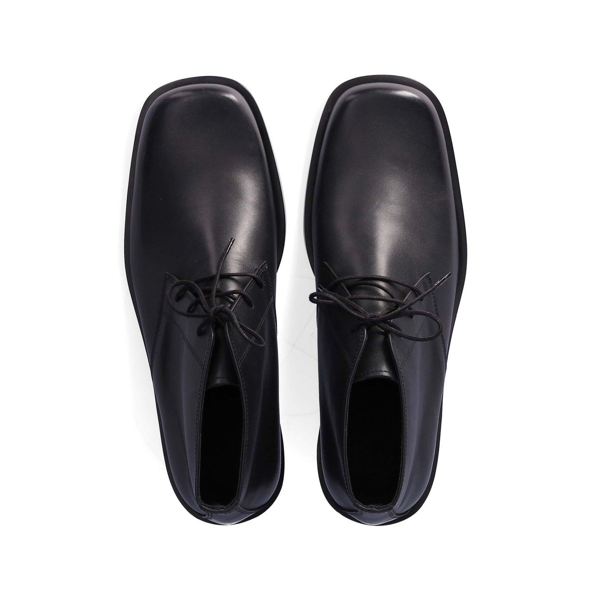누스미크(NUOSMIQ) BASA Chukka Boots Black