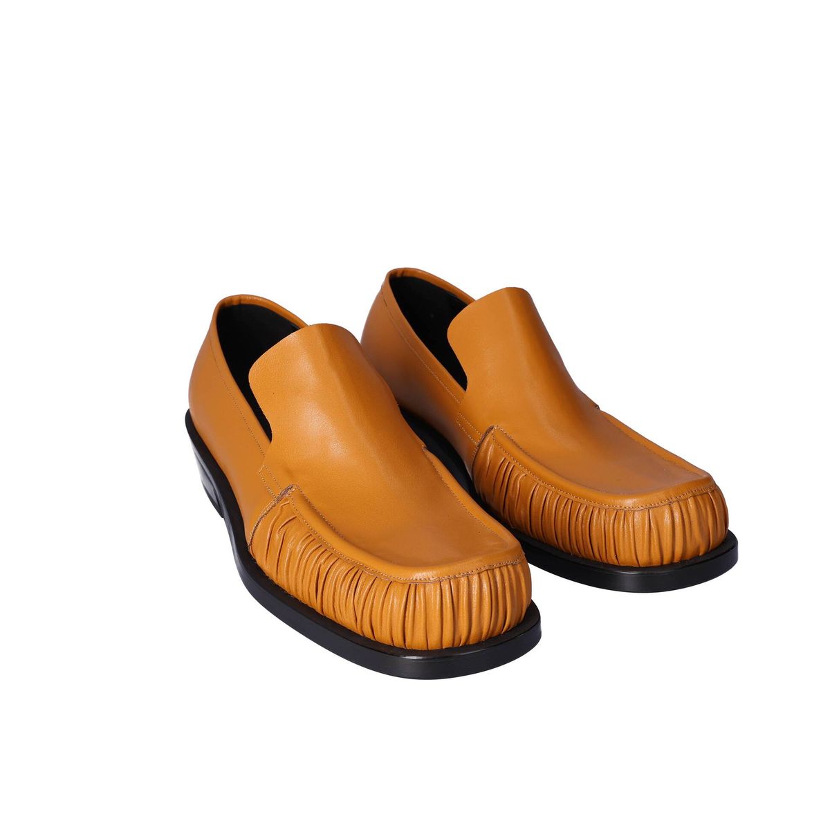 누스미크(NUOSMIQ) SINA Winkle Loafers Orange