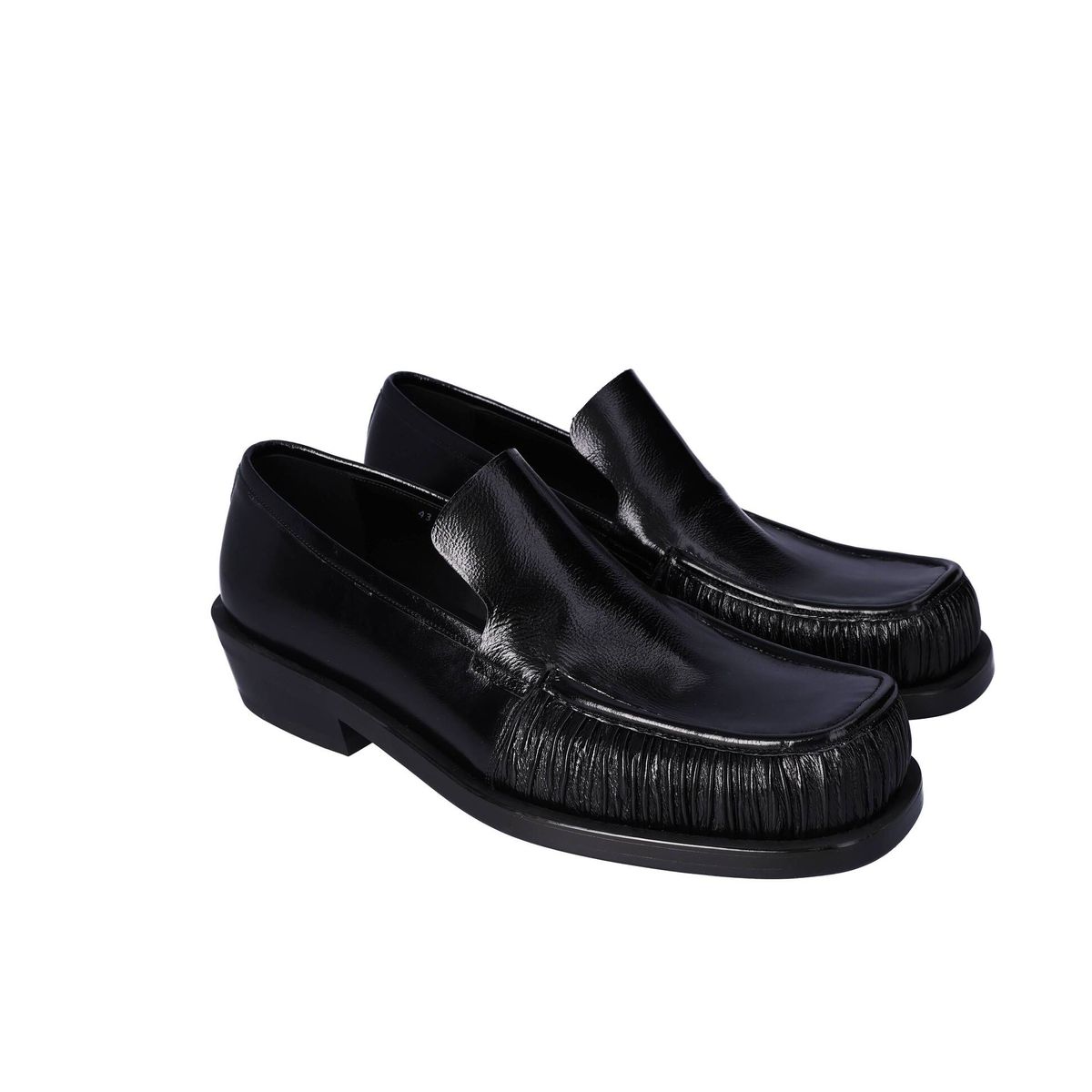 누스미크(NUOSMIQ) SINA Winkle Loafers Black