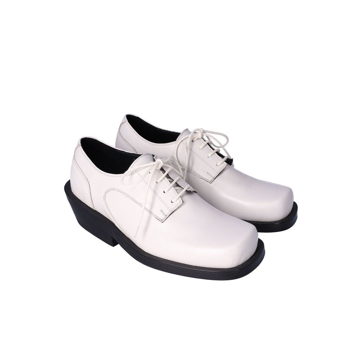 누스미크(NUOSMIQ) HARDY Derby Ivory