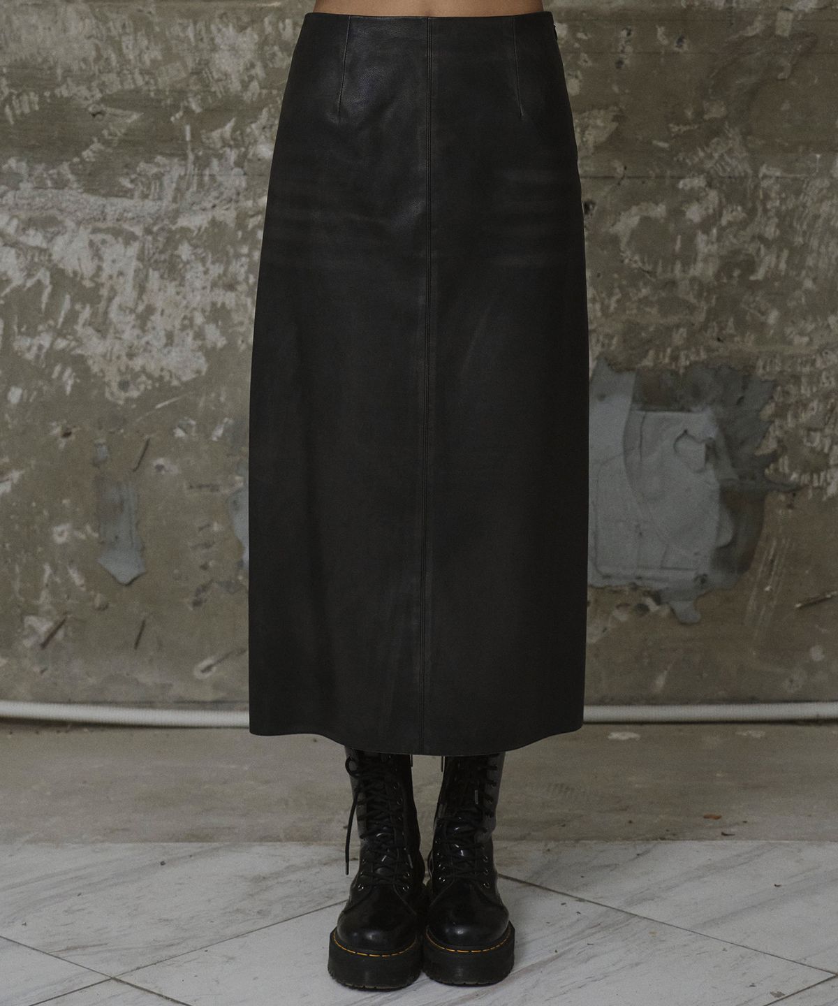 에르에르(ERER) Vintage Wash Leather Long Skirt Black