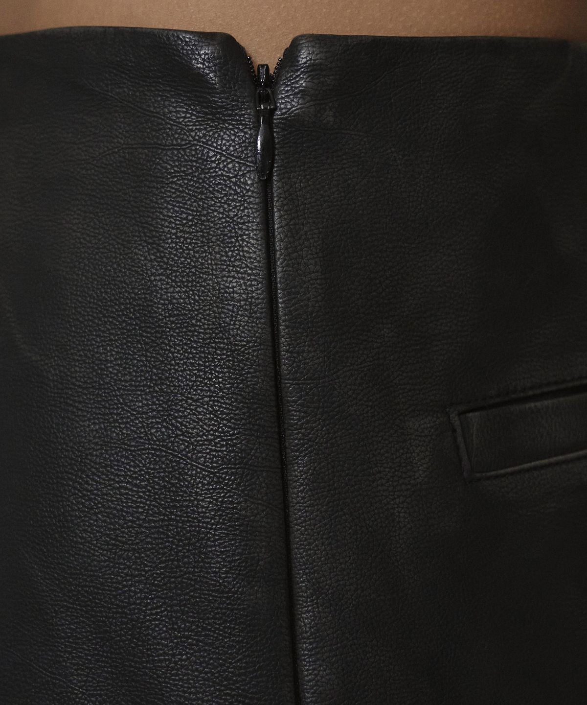 에르에르(ERER) Vintage Wash Leather Long Skirt Black
