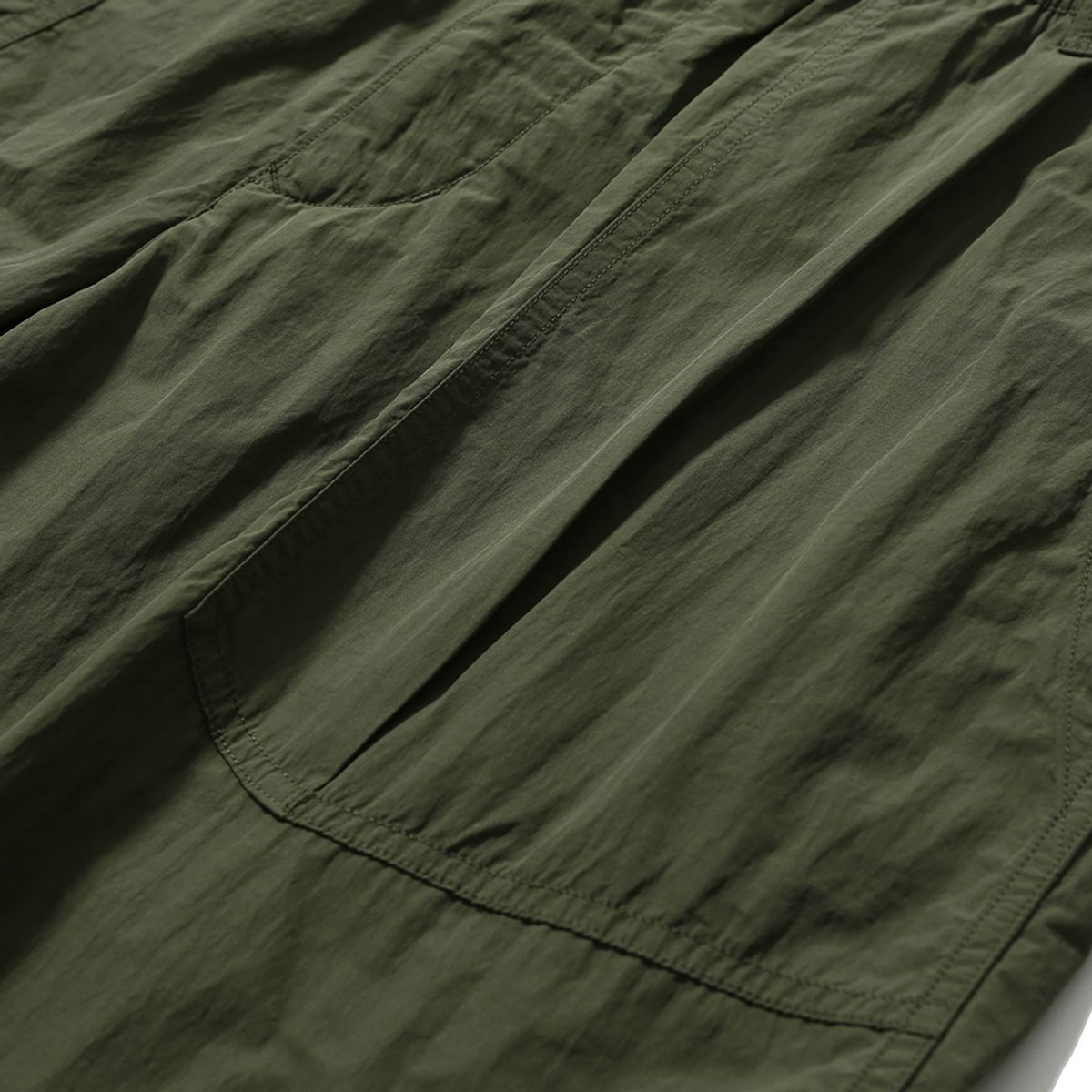 모이프(MOIF) [SS25] OVER FTG SHORTS / OLIVE