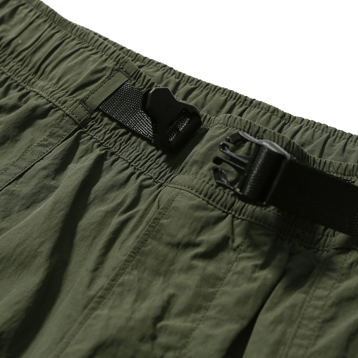 모이프(MOIF) [SS25] OVER FTG SHORTS / OLIVE