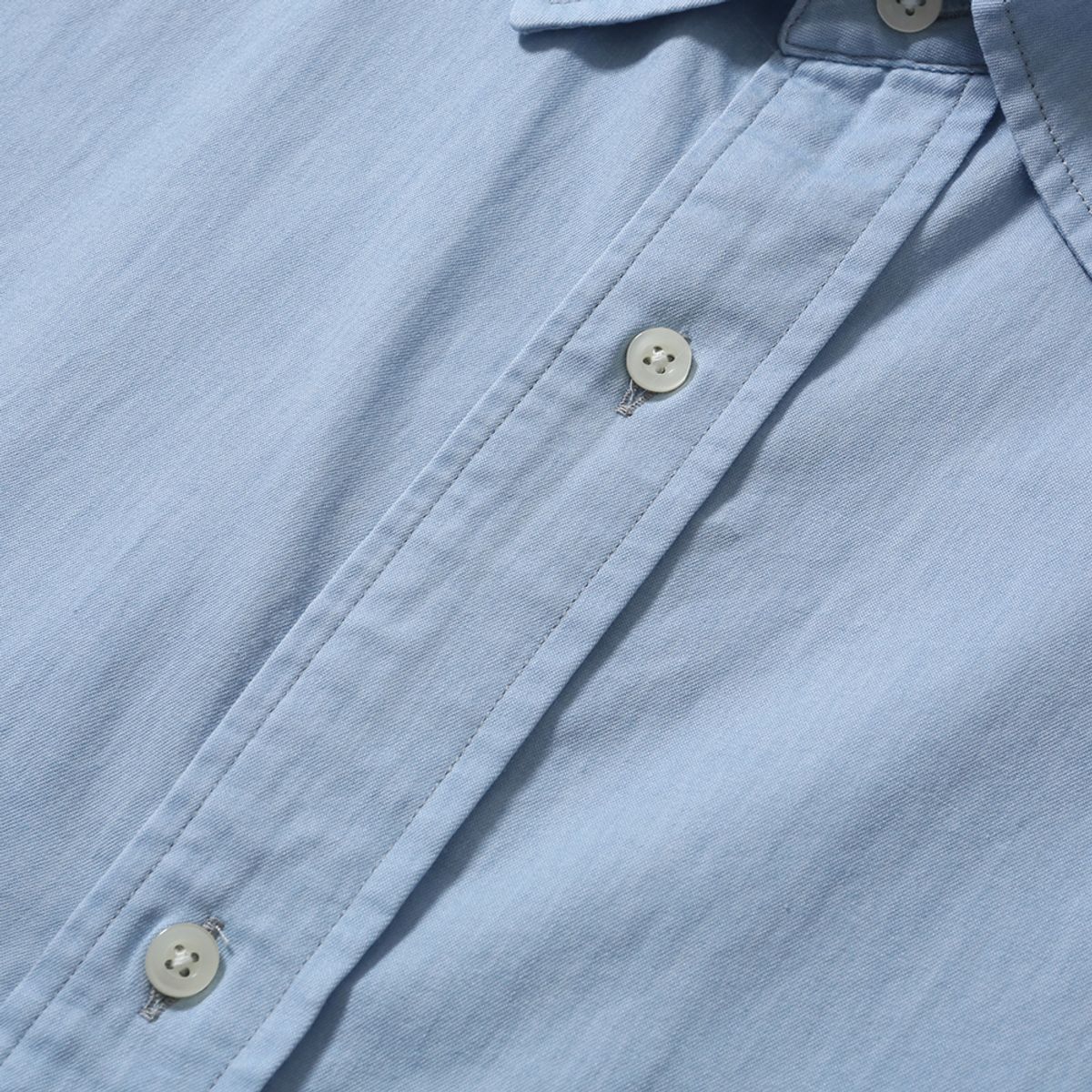 모이프(MOIF) [SS25] UNIFORM HALF SHIRT / BLEACHED INDIGO