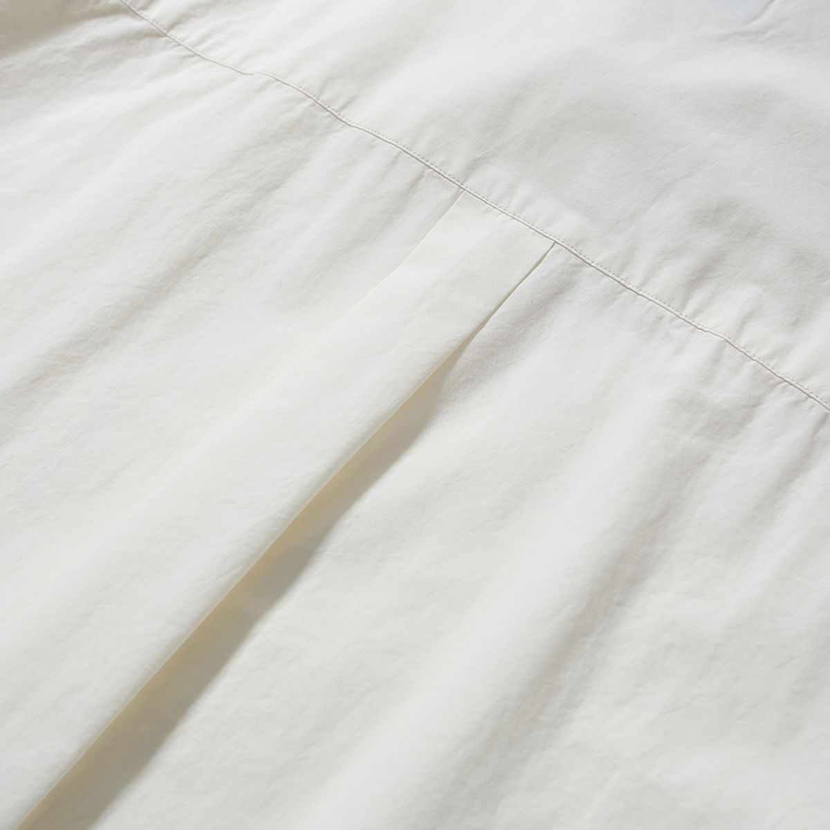 모이프(MOIF) [SS25] UNIFORM HALF SHIRT / ECRU