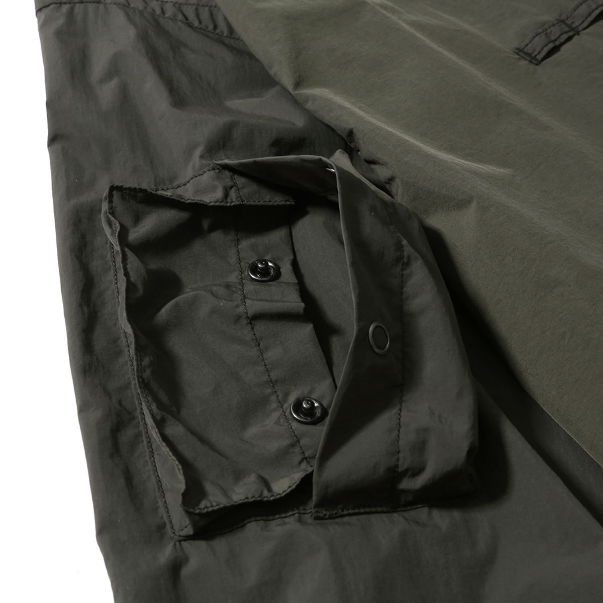 모이프(MOIF) [SS25] MULTI DEVICE JACKET / OLIVE BROWN