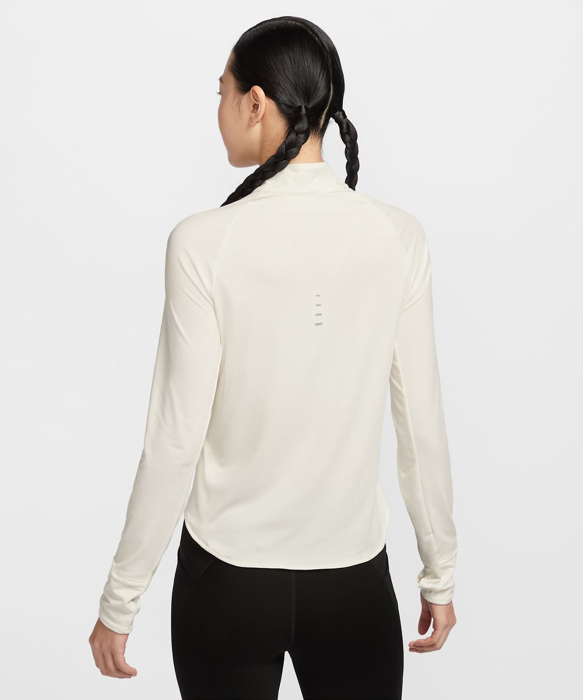 나이키(NIKE) 스위프트 드라이 핏 UV 쿼터집 러닝 탑 W - 세일 / HQ0500-133