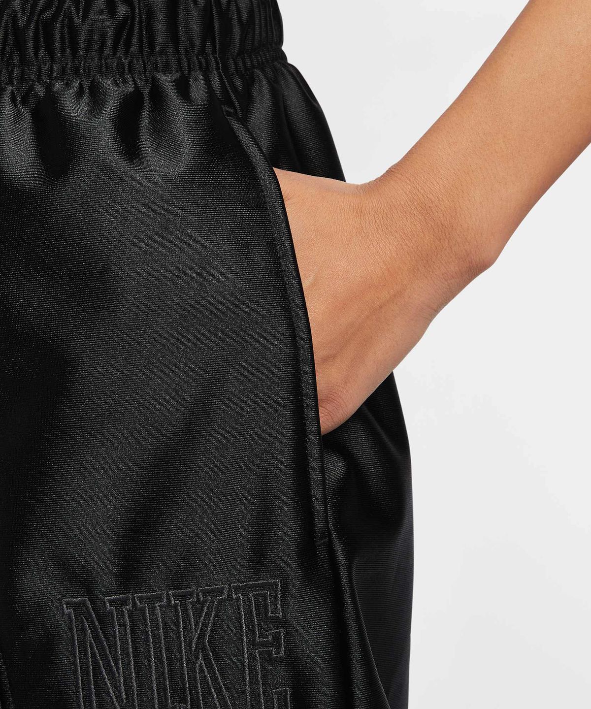 나이키(NIKE) 스포츠웨어 루즈 미드라이즈 그래픽 쇼츠 W - 블랙:앤트러사이트 / HJ0164-010