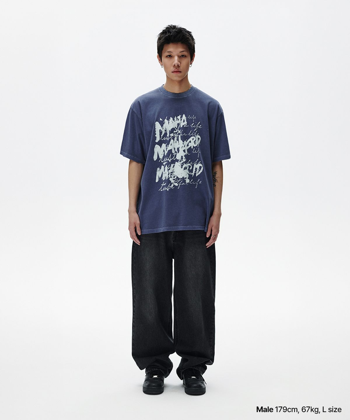 마하그리드(MAHAGRID) WRITER PIGMENT TEE BLUE(MG2FMMT516A)