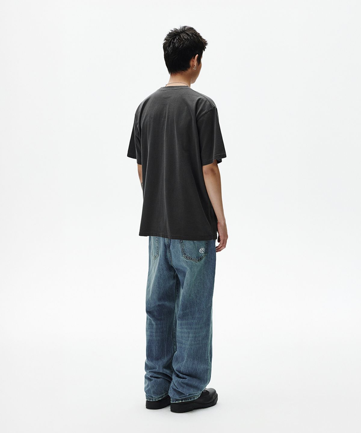 마하그리드(MAHAGRID) DREAMER PIGMENT TEE CHARCOAL(MG2FMMT536A)