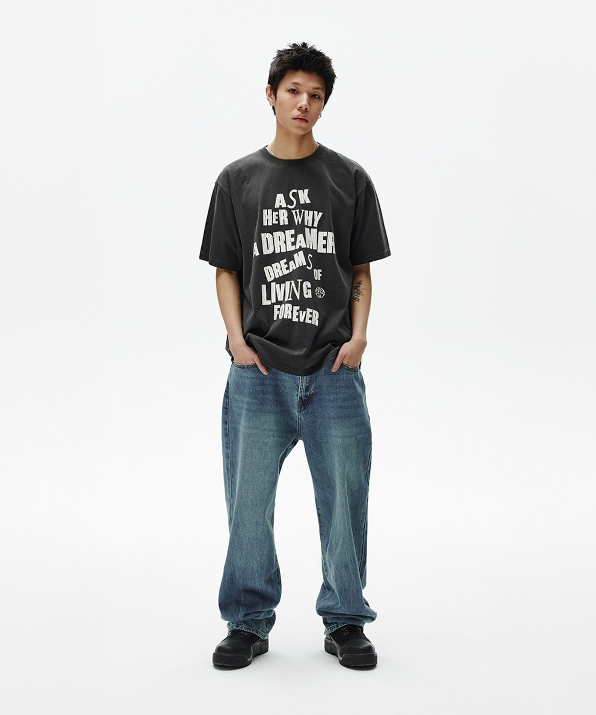 마하그리드(MAHAGRID) DREAMER PIGMENT TEE CHARCOAL(MG2FMMT536A)