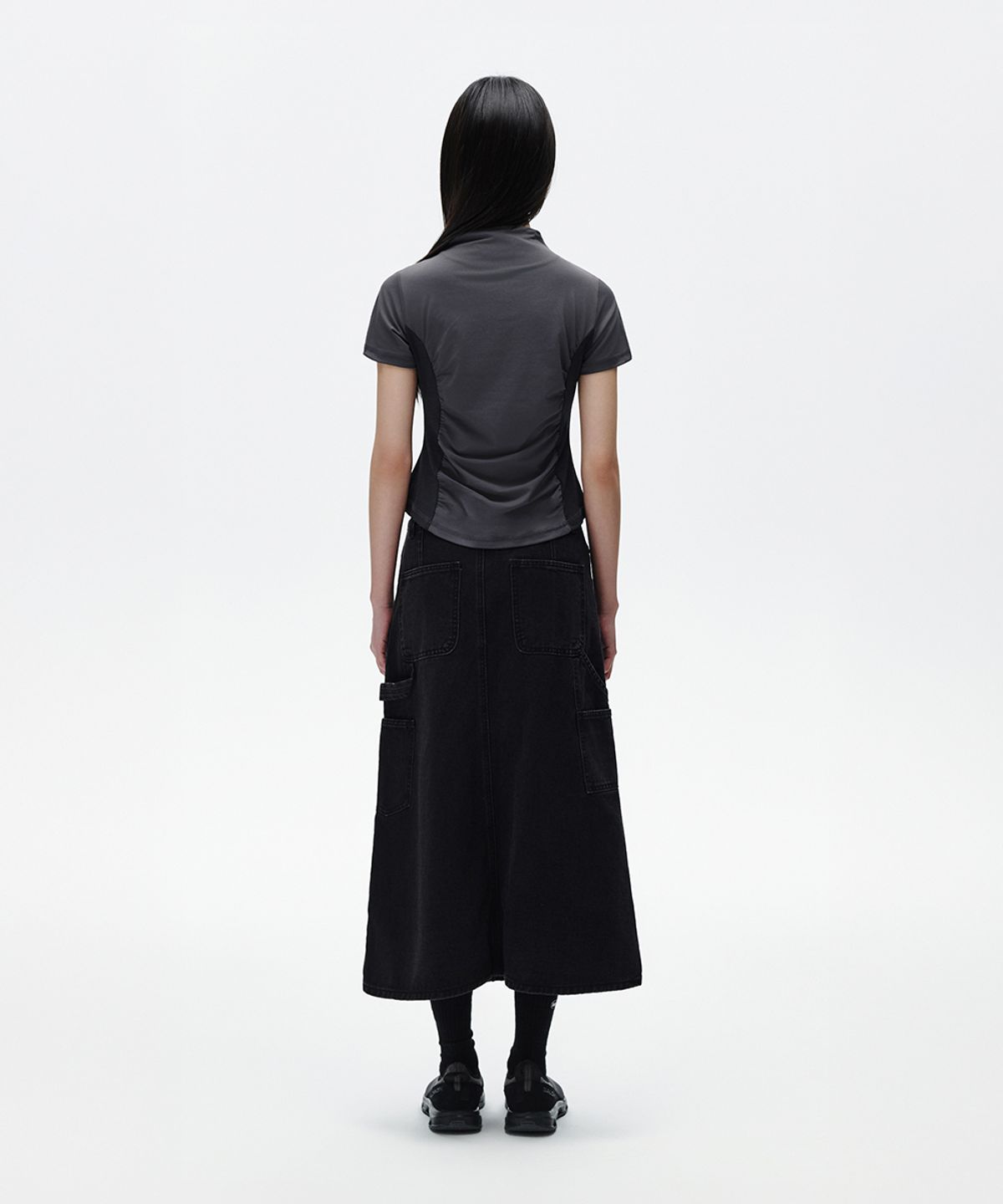 마하그리드(MAHAGRID) SHIRRING HALF ZIP-UP JERSEY TEE CHARCOAL(MG2FMFT592A)