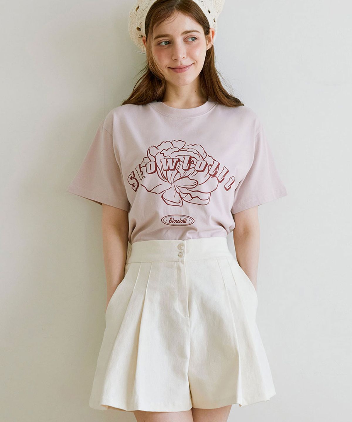 슬로우롤리(SLOWLOLLI) Flower-printed t-shirt_2 Colors