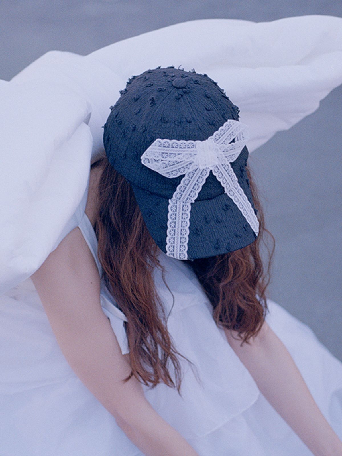포에지담(POESIEDAME) BOW CAP IN LACE BLACK