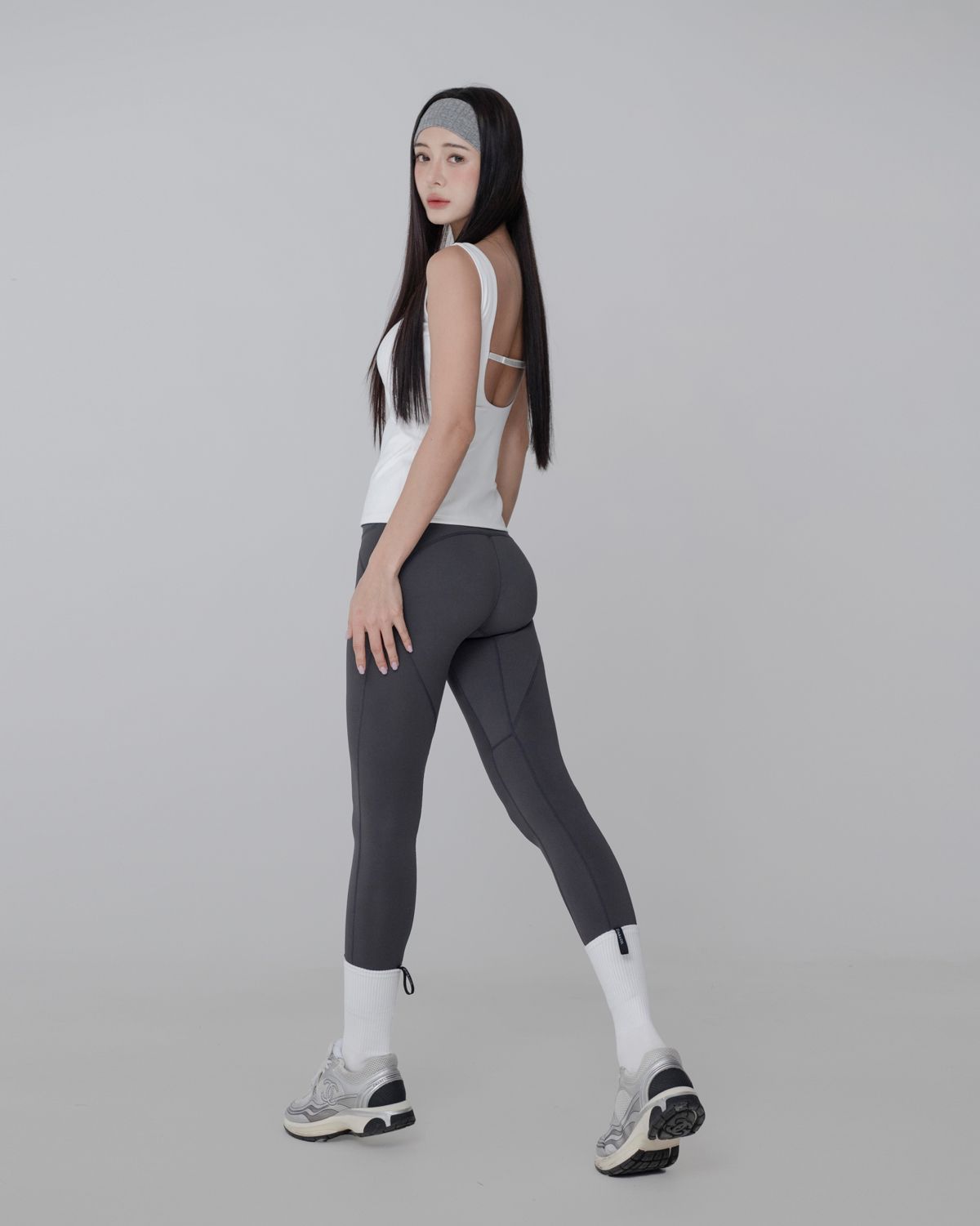 비나앤코(VINAANDCO) 9부 힙업레깅스 - 다크그레이 (XS/S/M/L/XL)