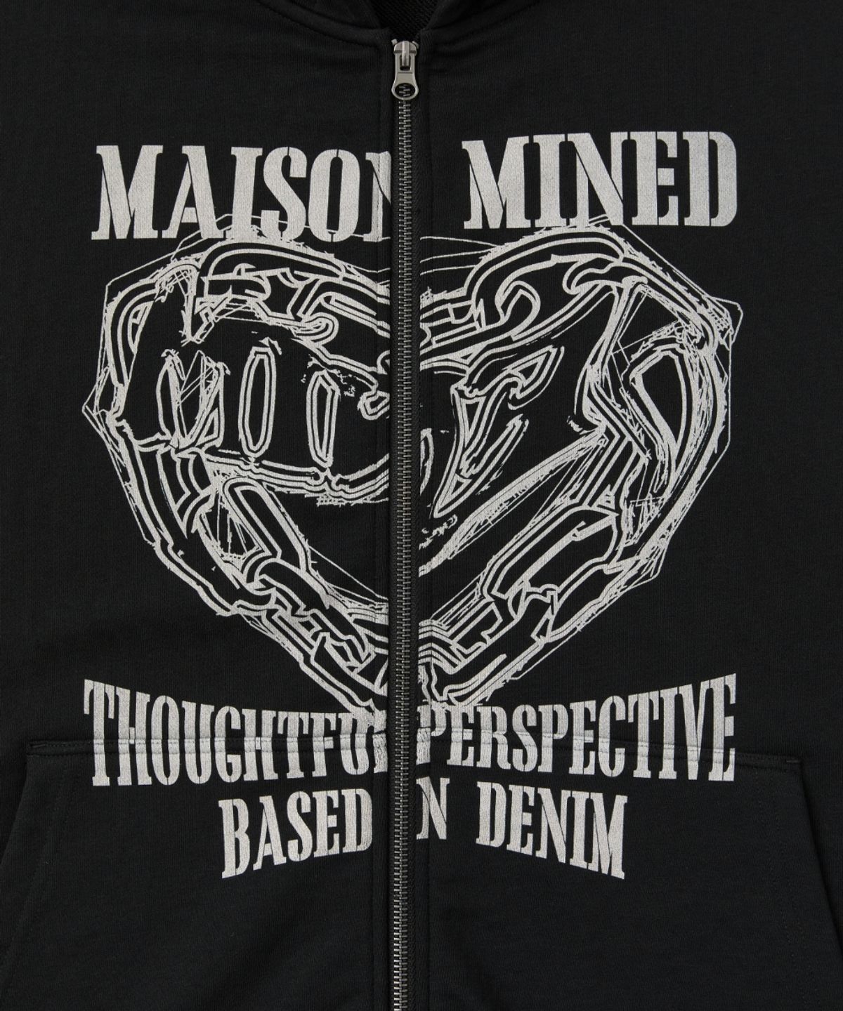 메종미네드(MAISON MINED) DOODLE HEART HOODIE ZIP UP BLACK