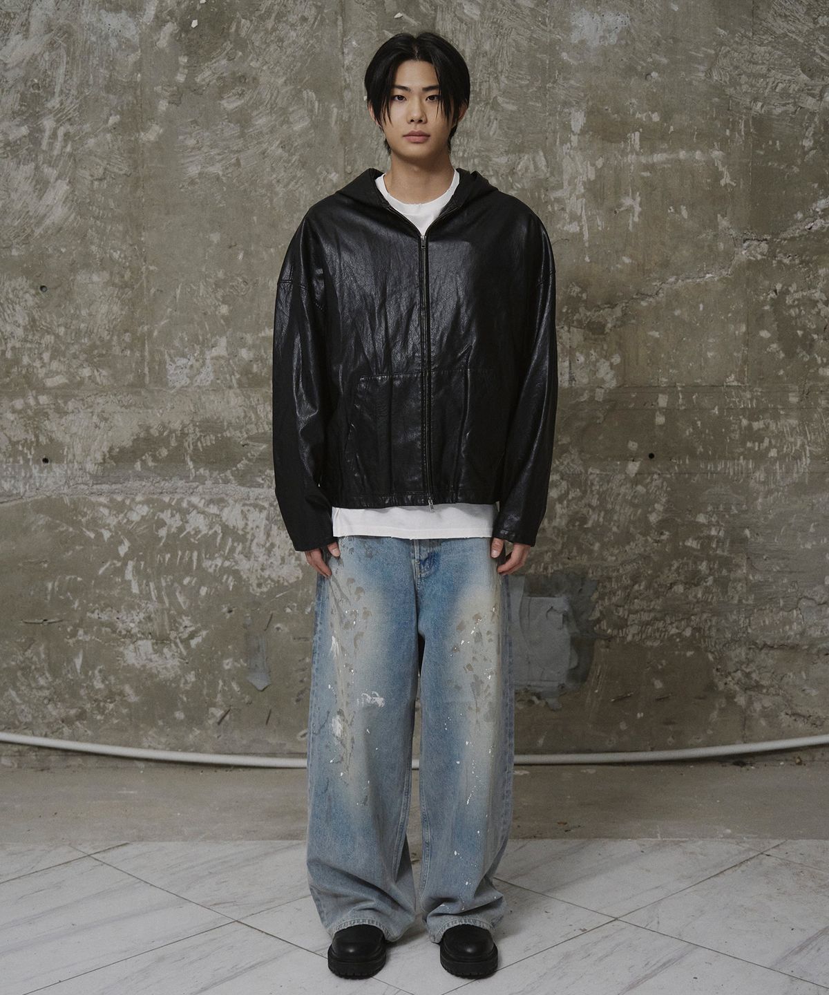 에르에르(ERER) Men Oversized Leather Hoodie Jumper Black