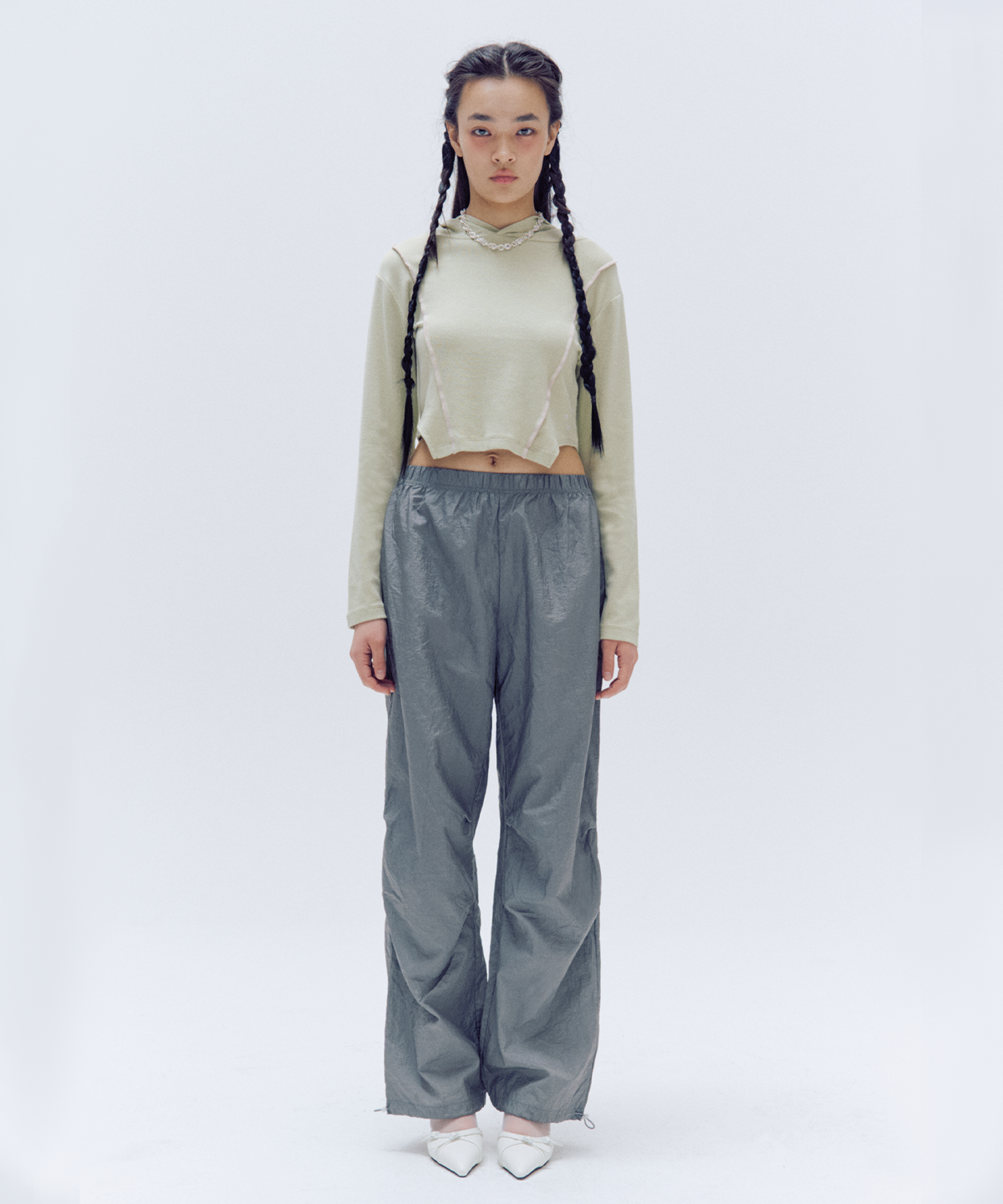 트립샵(TRIPSHOP) 스티치 크롭 후디
