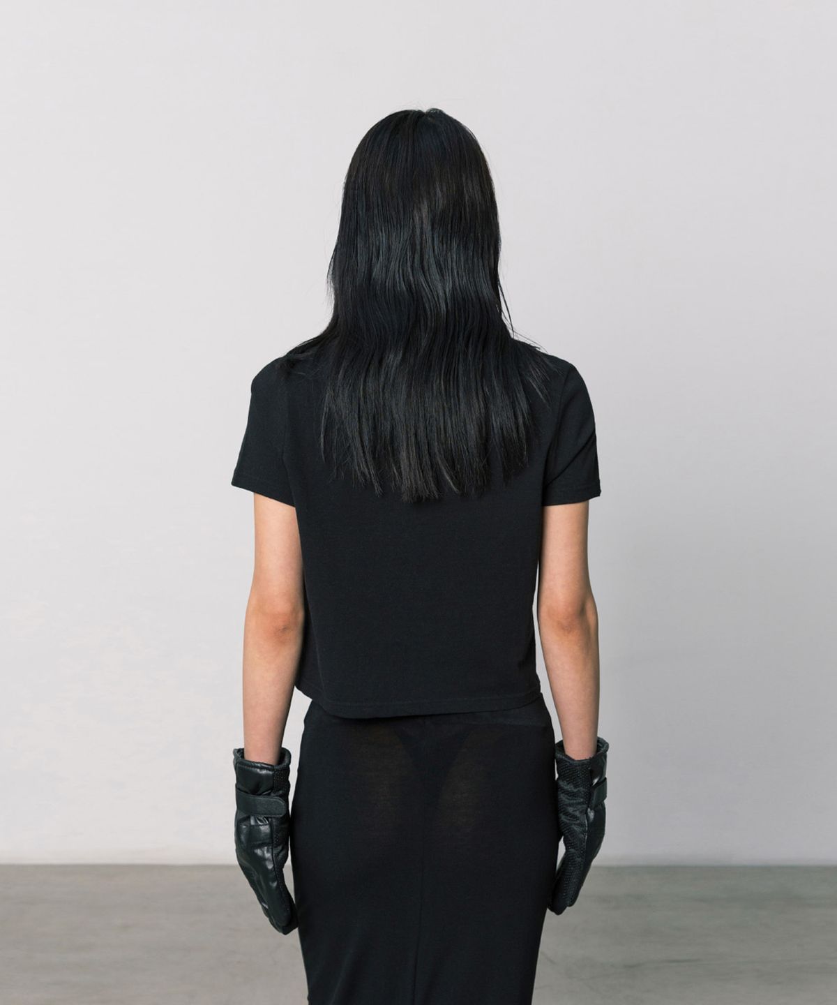 쓰리투에이티(THREE TO EIGHTY) 380 APPLIQUE TOP BLACK