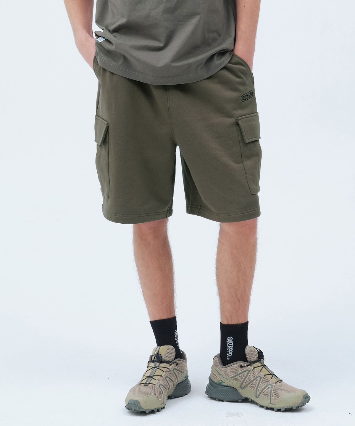 아웃도어 프로덕츠(OUTDOOR PRODUCTS) CARGO POCKET SWEAT SHORTS (KHAKI)