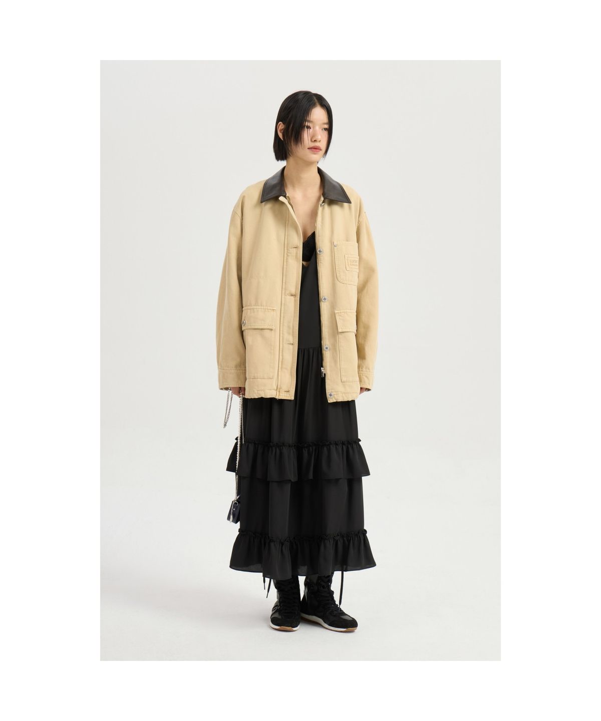 럭키슈에뜨(LUCKY CHOUETTE) V Neck Layered Poly Dress (black) LFDAM25330BKX