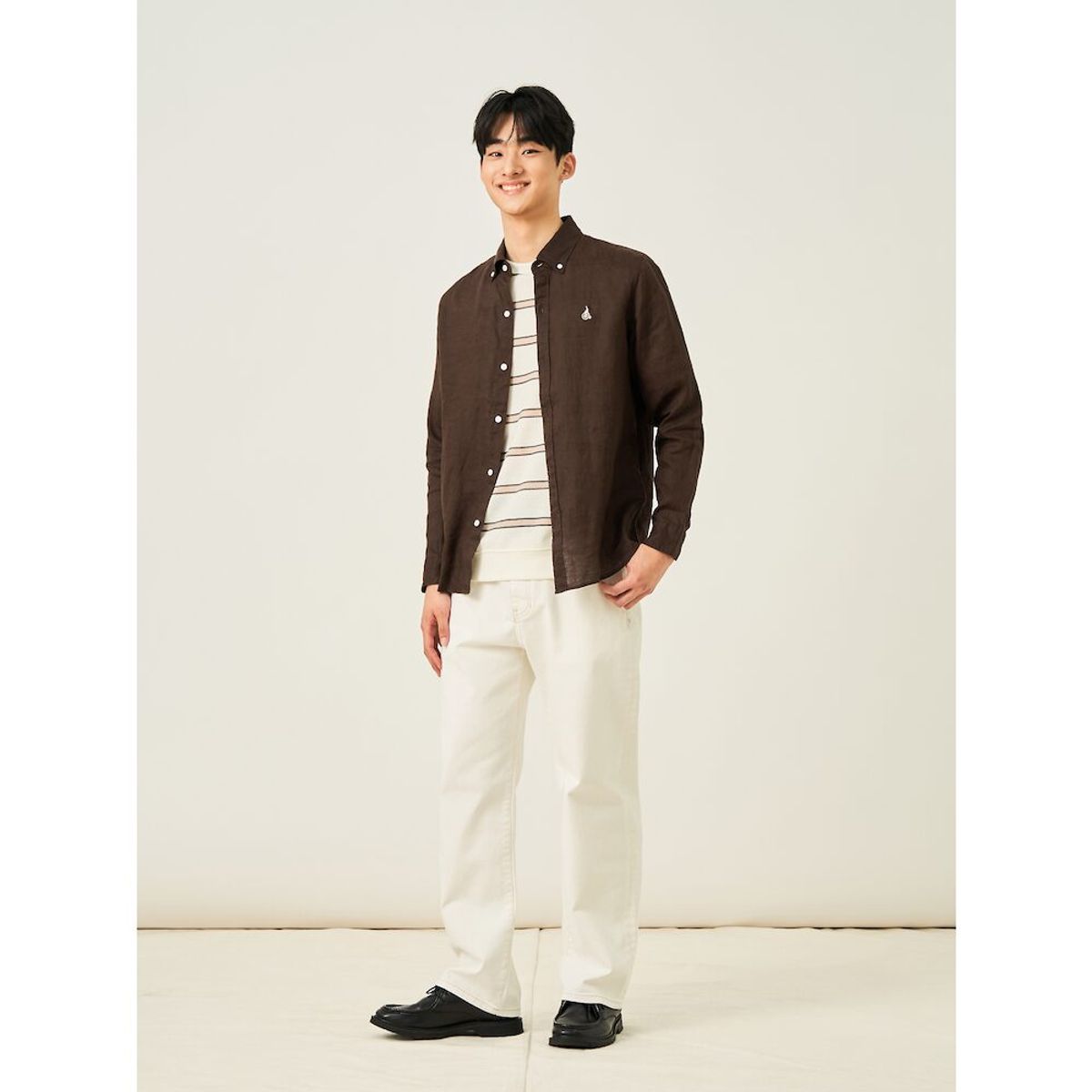 빈폴 멘(BEANPOLE MEN) 남녀공용 리넨 솔리드 셔츠  브라운