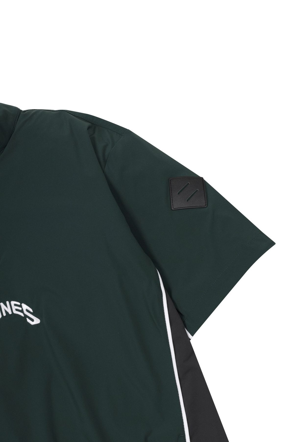왁(WAAC) [WAAC X JONES] Men s Piping Point SS Anorak_WMUAM25270GRX