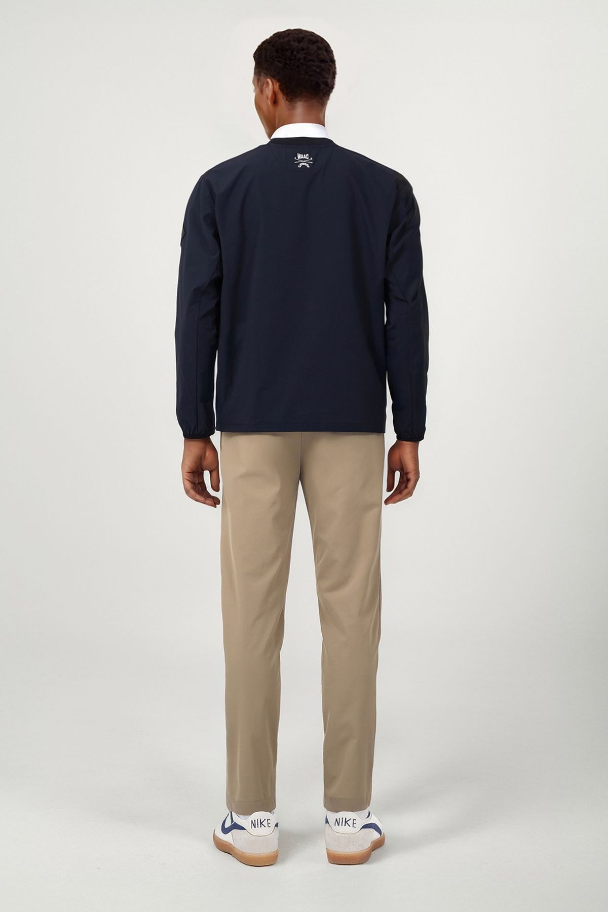 왁(WAAC) [WAAC X JONES] Men s Curved Logo Pullover_WMUAS25171NYX