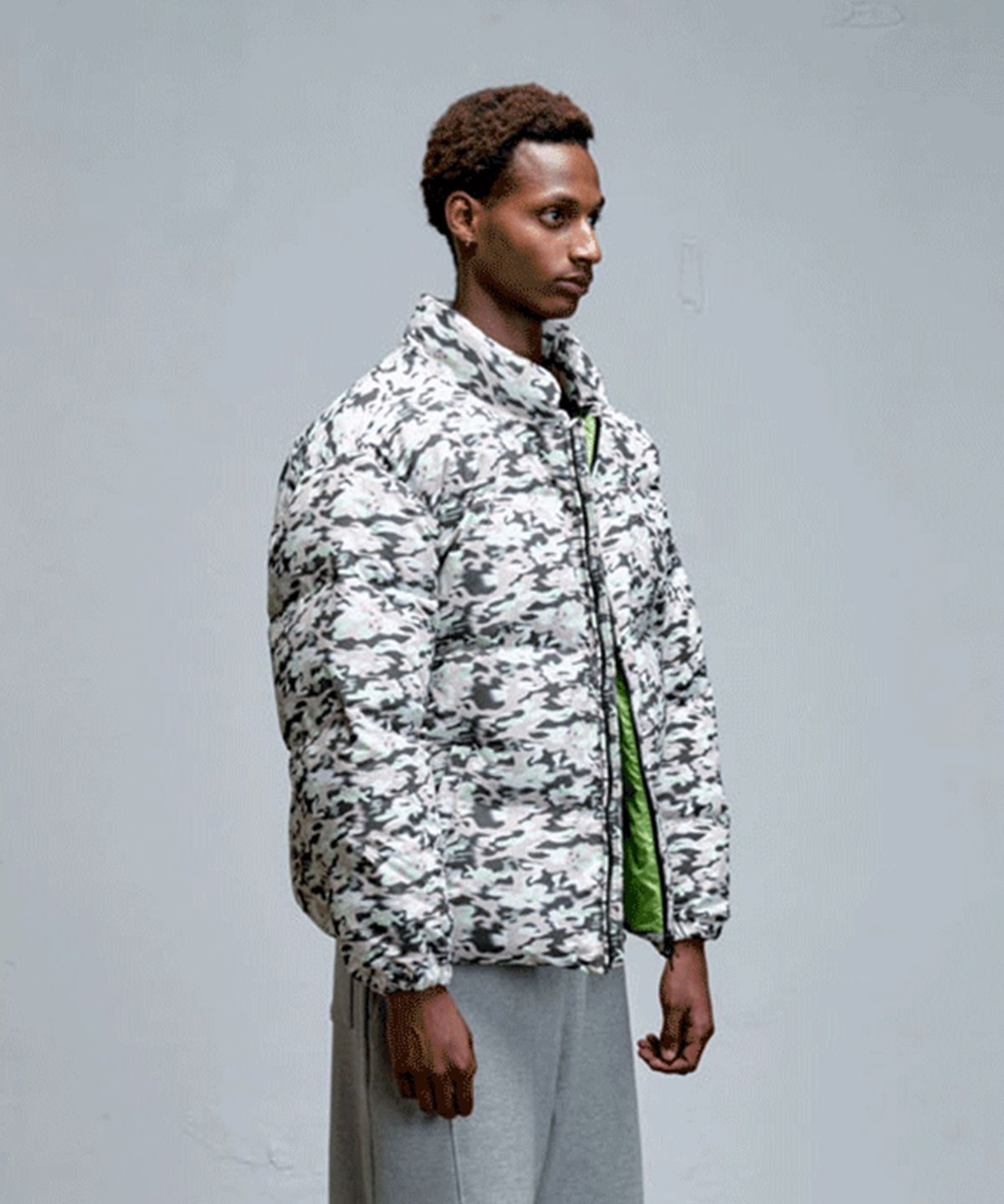 에르에르(ERER) Men Camouflage Down Jumper Tan