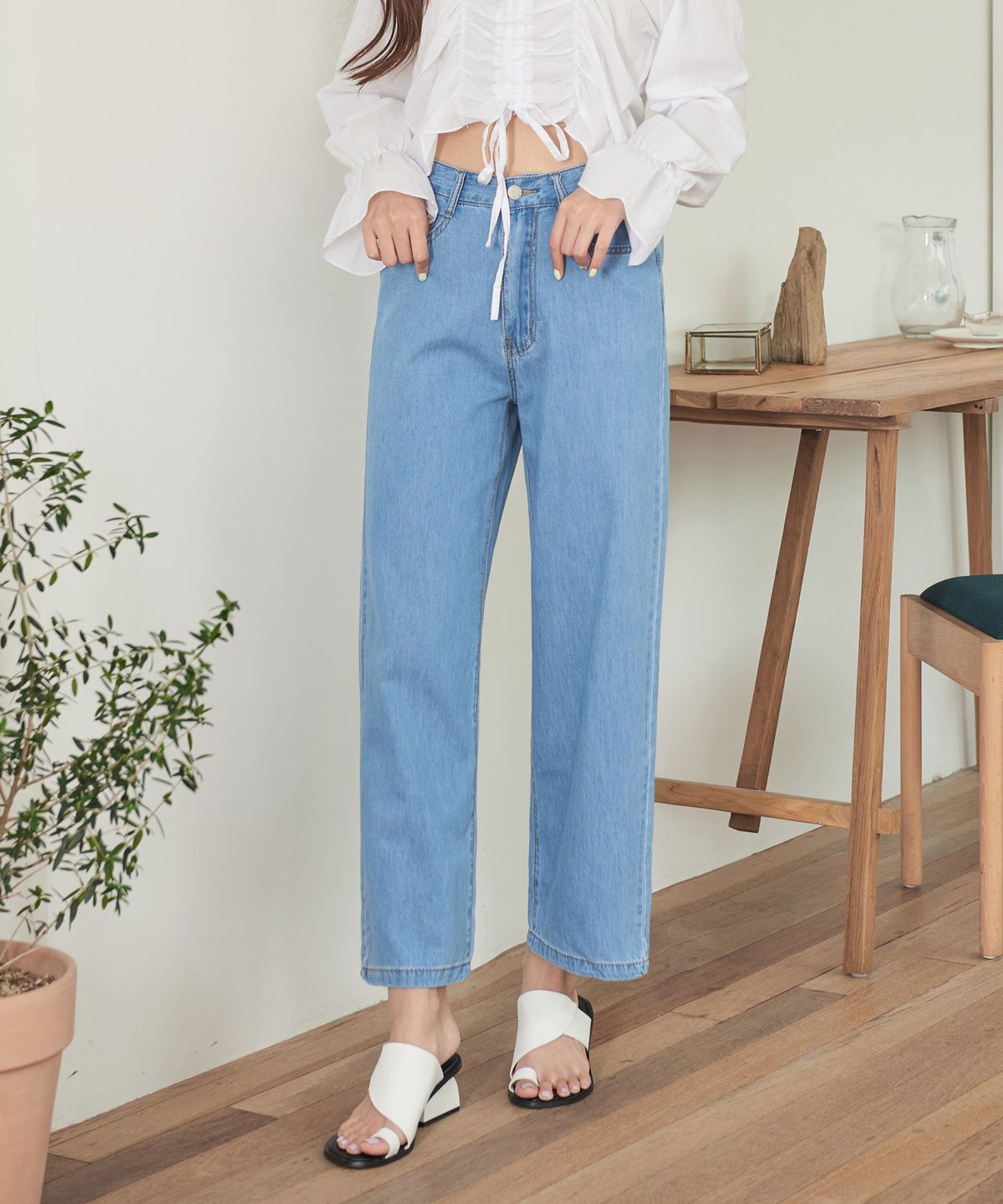 진마니아(JINMANIA) 여성 소프트 쿨 허리 뒷밴딩 와이드 데님 팬츠 (진청)