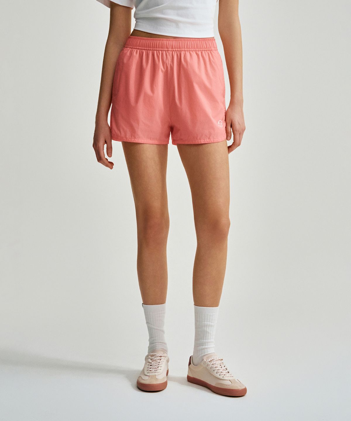 세르지오 타키니(SERGIO TACCHINI) W 컴포트쿨 경량 우븐 2.5인치 반바지 (Coral)