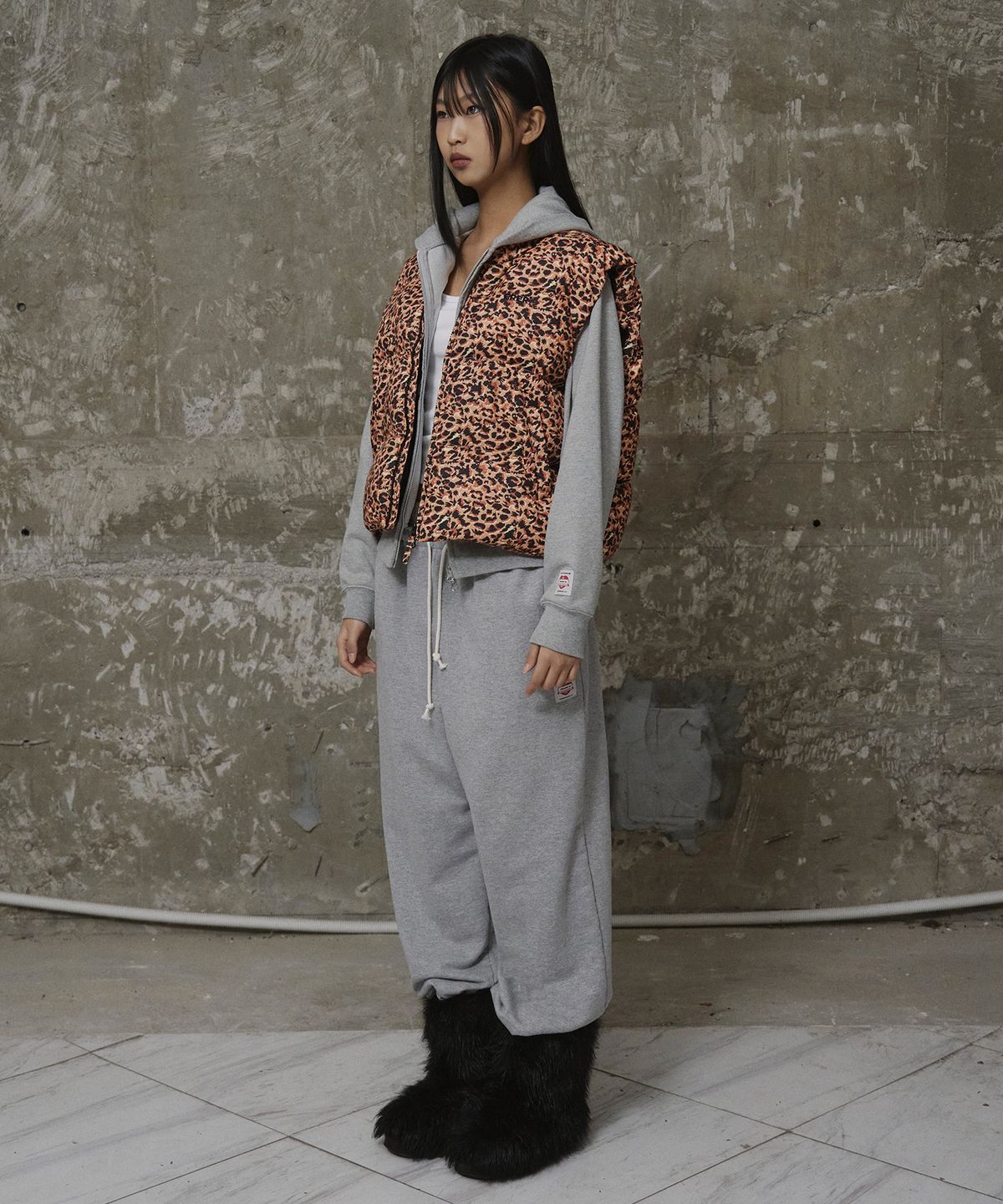 에르에르(ERER) Leopard Print Down Vest Orange